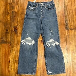 Levi’s ribcage jeans